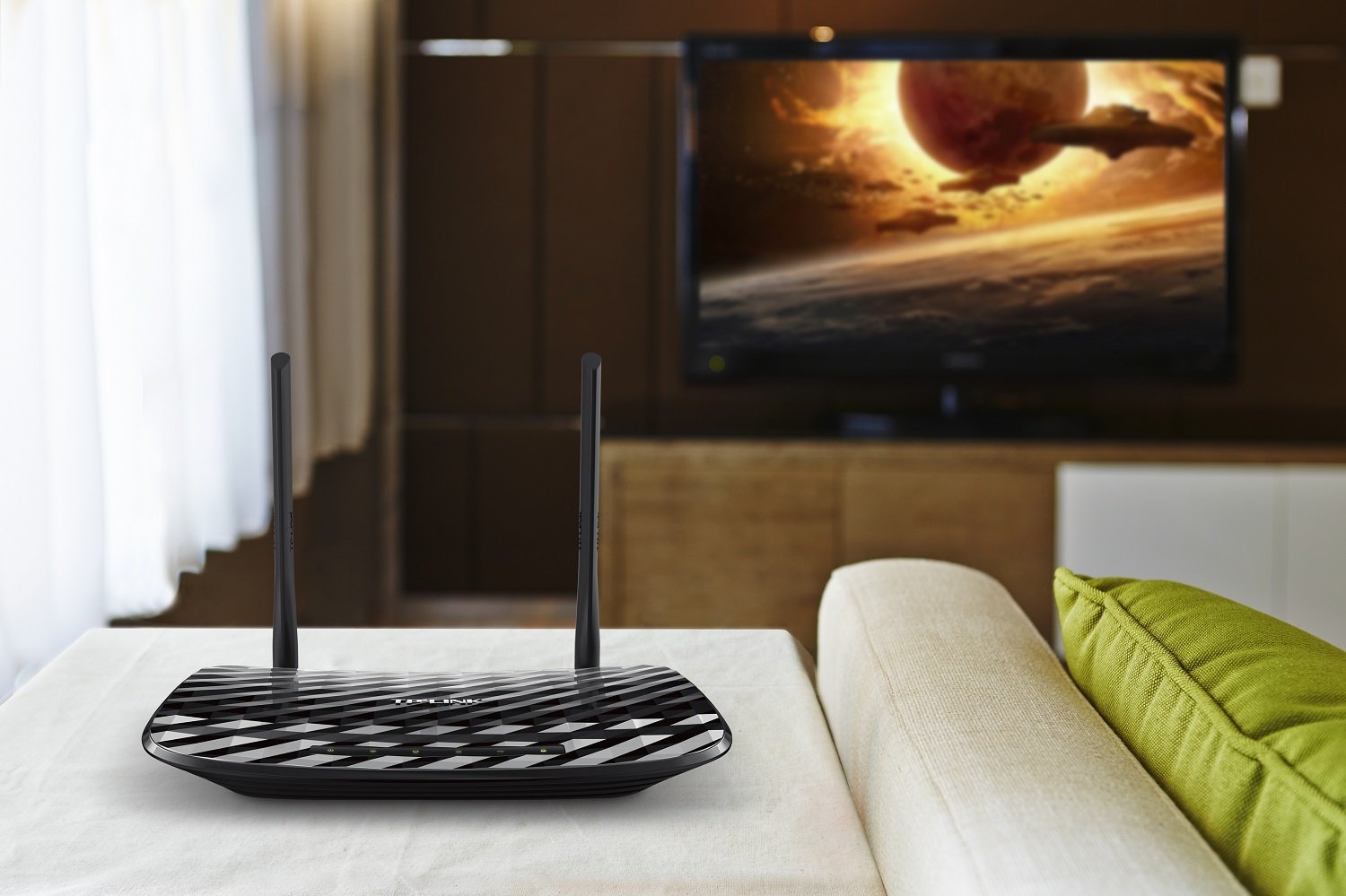 Телевизор с wifi рейтинг. TP-link Archer c2. Wi-Fi роутер для смарт ТВ. Роутер для телевизора. Телевизор с вайфаем.