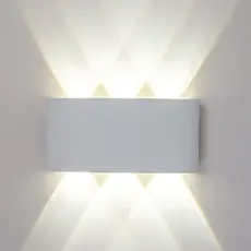 צמוד קיר 6W UP/DOWN SKIP IP54-אור צהוב